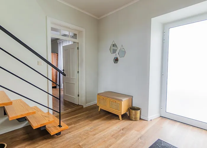 Casa Da Madrinha * Fenais da Ajuda